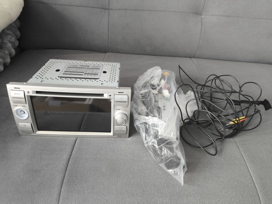 Radio Nawigacja Ford Kuga 2008 - 2012 V&S Business Line CarPlay Androi