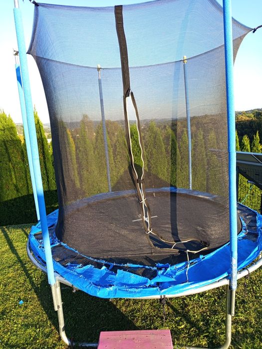 Trampolina na pole 244