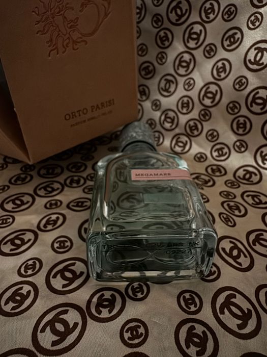 Perfume Megare de Orto Parisi