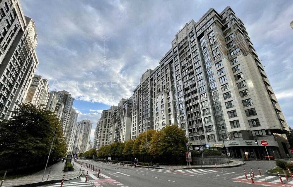 Продаж 1к квартири 47м2 Без ремонту ЖК Новопечерські Липки Верхогляда