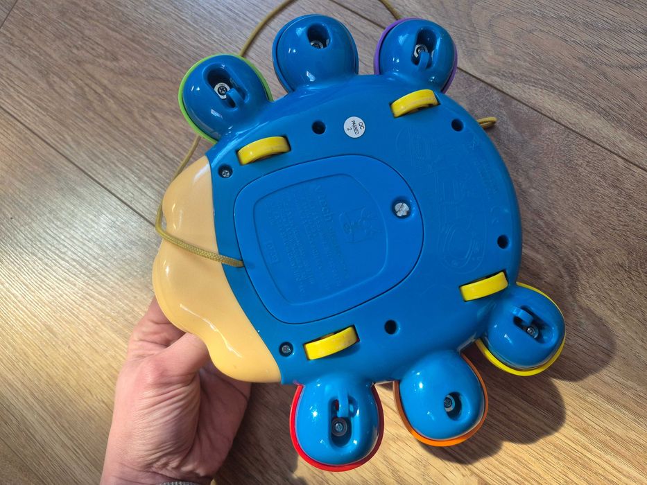 Biedronka edukacyjna, zabawka do ciągniecia