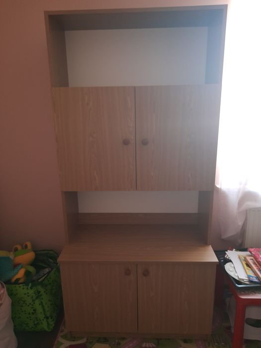 Oddam szafkę/regał.