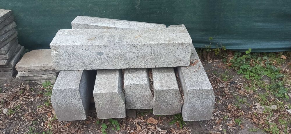 Krawężniki granitowe