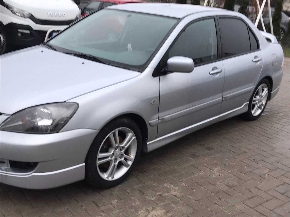 Кузов.кузовние запчасти Mitsubishi Lancer 9 міцубісі ланцер 9