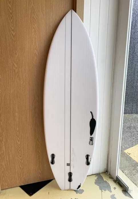 Prancha de Surf Chilli HKII 5'6 26.50L