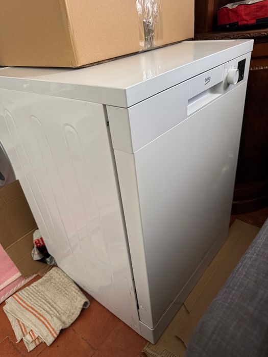 Máquina de Lavar Loiça BEKO