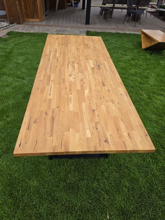 Stół dębowy 96cm x 240cm x 76 cm wys. Jak nowy.