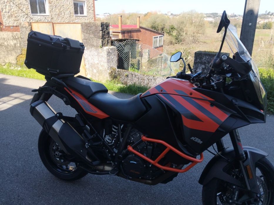 KTM 1290 Super Adventure S maio 2020