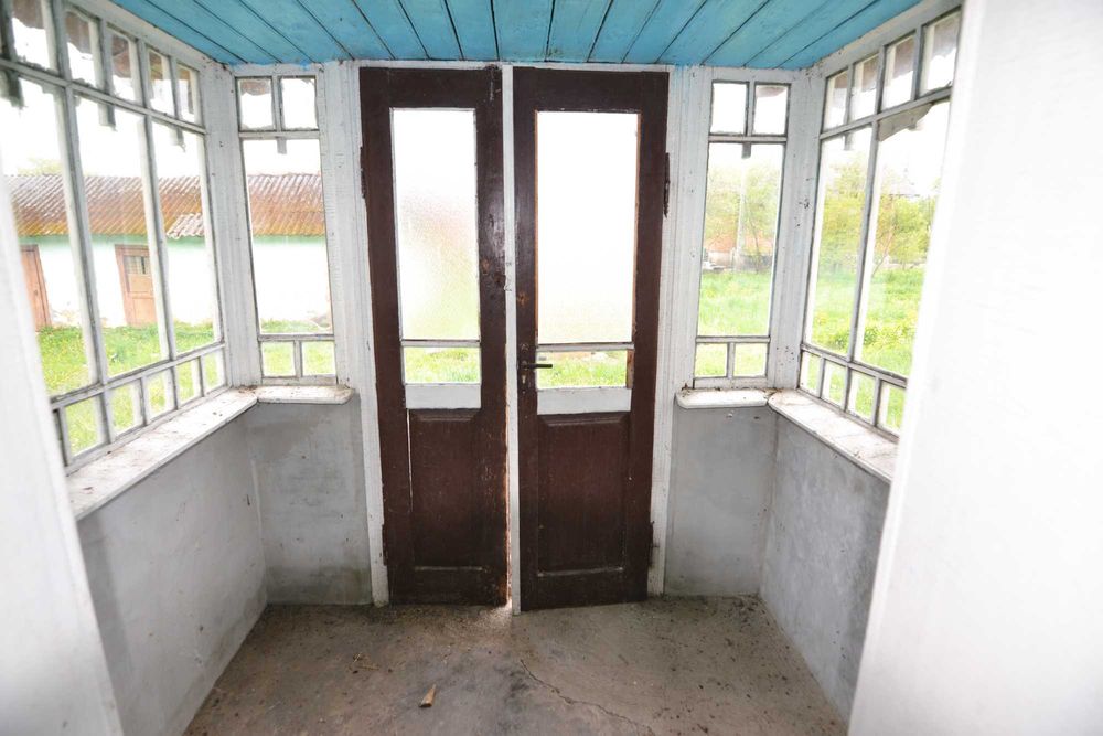 ТЕРМІНОВО продам будинок в селі Попелів (60)