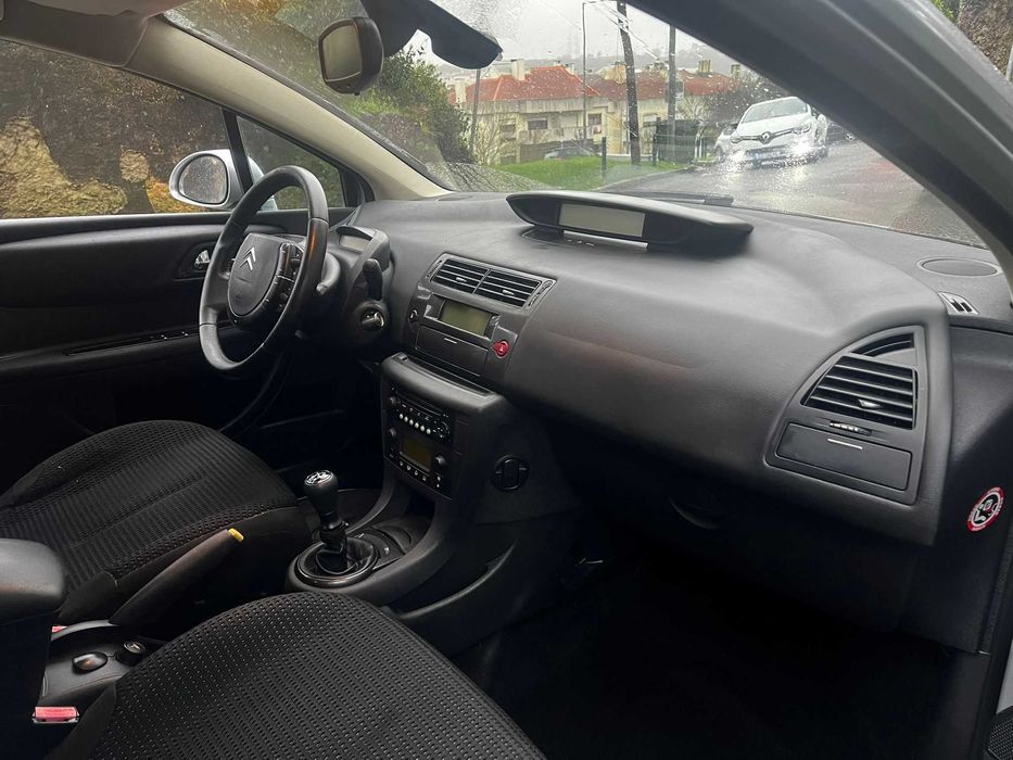 Citroen C4 1.6 HDI Exclusive(1 Registo)Bom Estado Geral SÓ 190.000 KMS