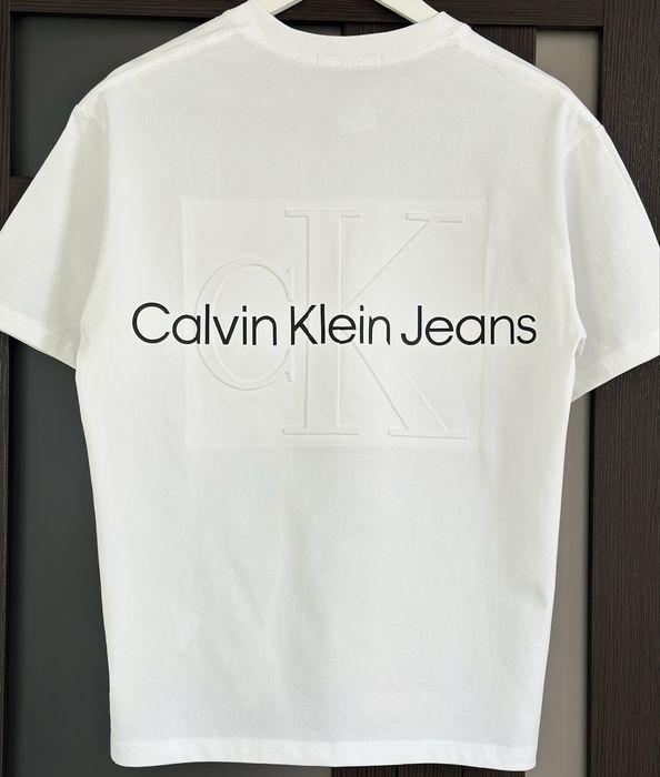Футболка Calvin Klein в двох кольорах
