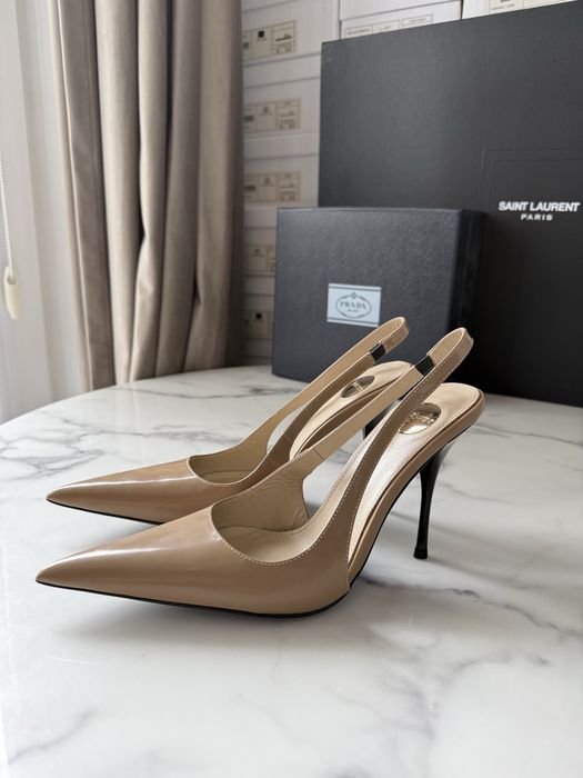 Szpilki YSL beige leather