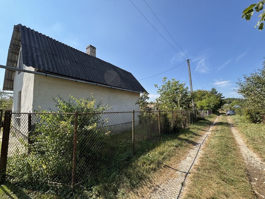 Продаж Будинок 20м². Ділянка 6сот. Братківці. Дача. Вода. Світло. Сад