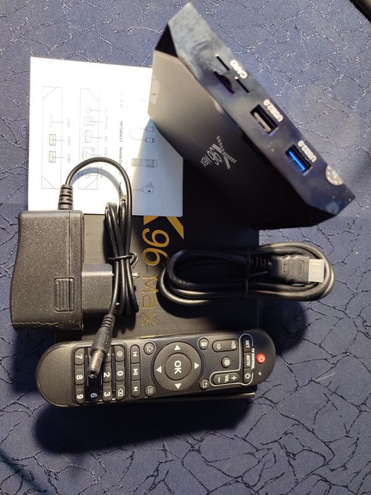 Продам новую мощную смарт ТВ приставку X96 MAX 4/32 Smart TV