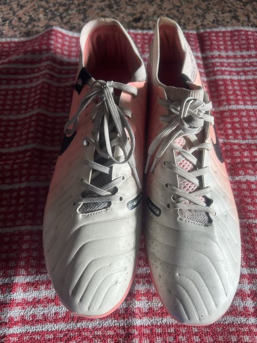 Chuteiras nike como novas