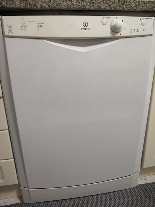 Máquina lavar loiça