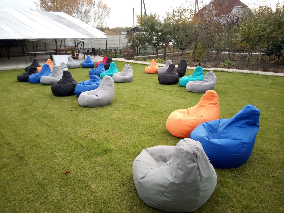 Аренда кресло-мешков груша пуфы-кресла и столики на прокат, пледы
