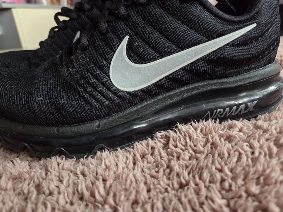 Czarne sneakersy Nike Air Max 2017