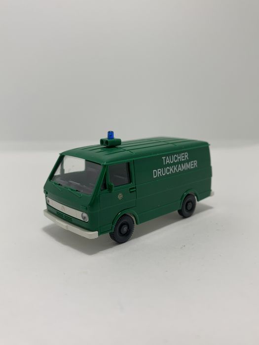 Volkswagen LT 28 da Wiking escala H0 1/87