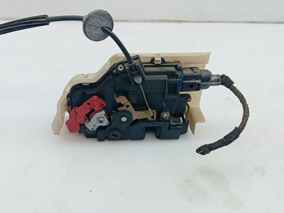 Fechadura / fecho porta trás esquerdo VOLKSWAGEN Touran (1T)