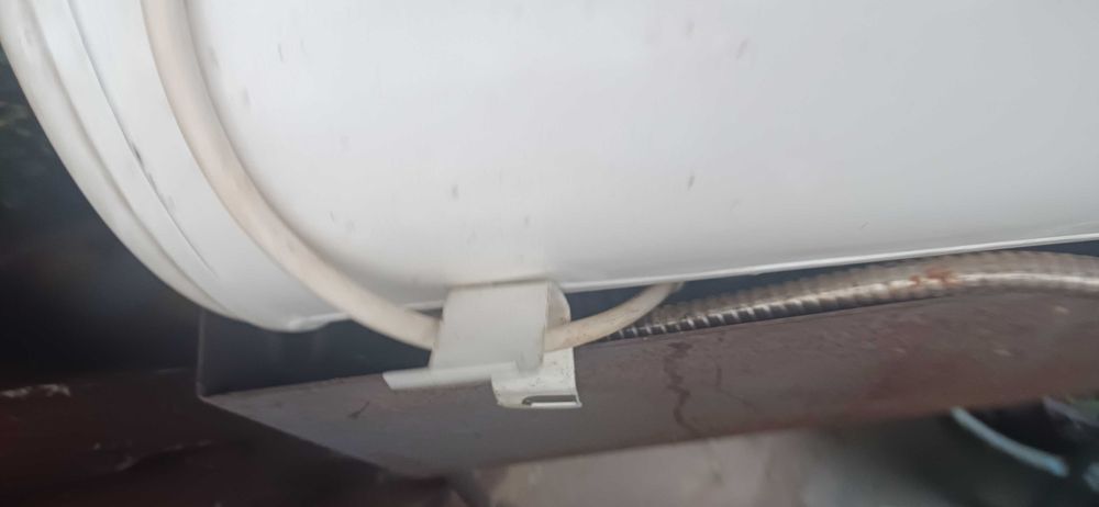 Termo acumulador 25 litros com chuveiro, "Belama"