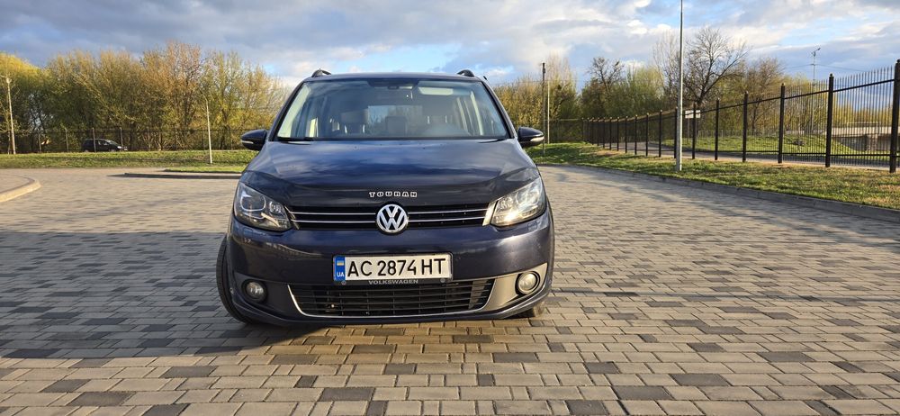 Продам Volkswagen touran 1.6 tdi 6d Ідеальний стан