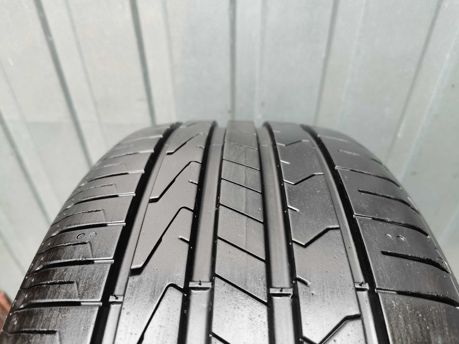 311) Opona - 215/50/18 - Hankook - 6.5mm - 1x2021 - Letnia