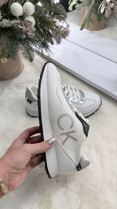 Стильні кросівки Calvin Klein