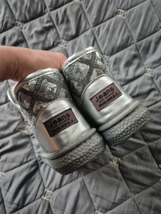 Зимові уги на хутрі