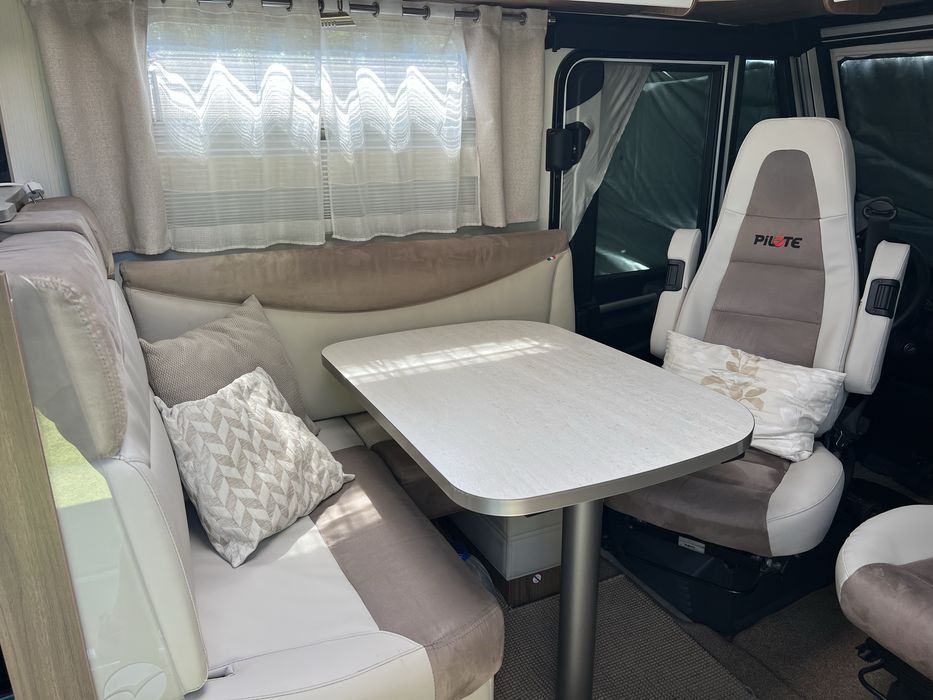 Auto caravanna Pilote 741G sensation