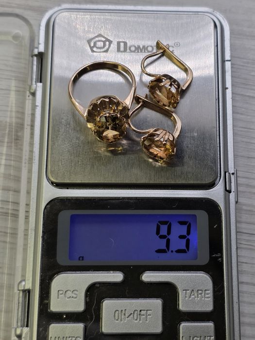 Золотое кольцо с цитрином ссср