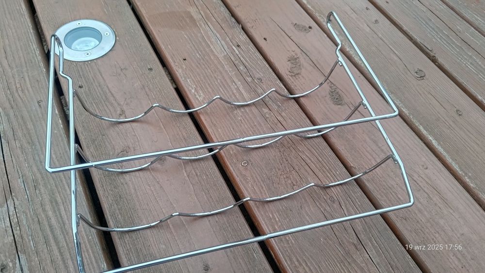 Uchwyt na butelki do lodówki uniwersalny