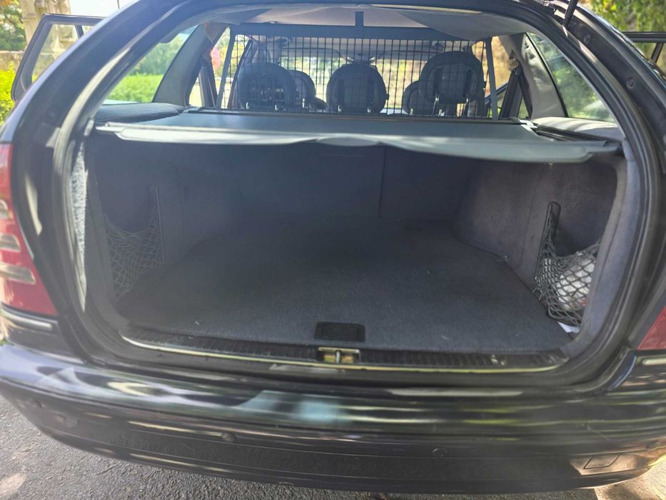 Vendo carrinha C220