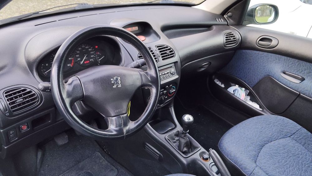 Peugeot 206 1.4 HDI eco (comercial) bom estado