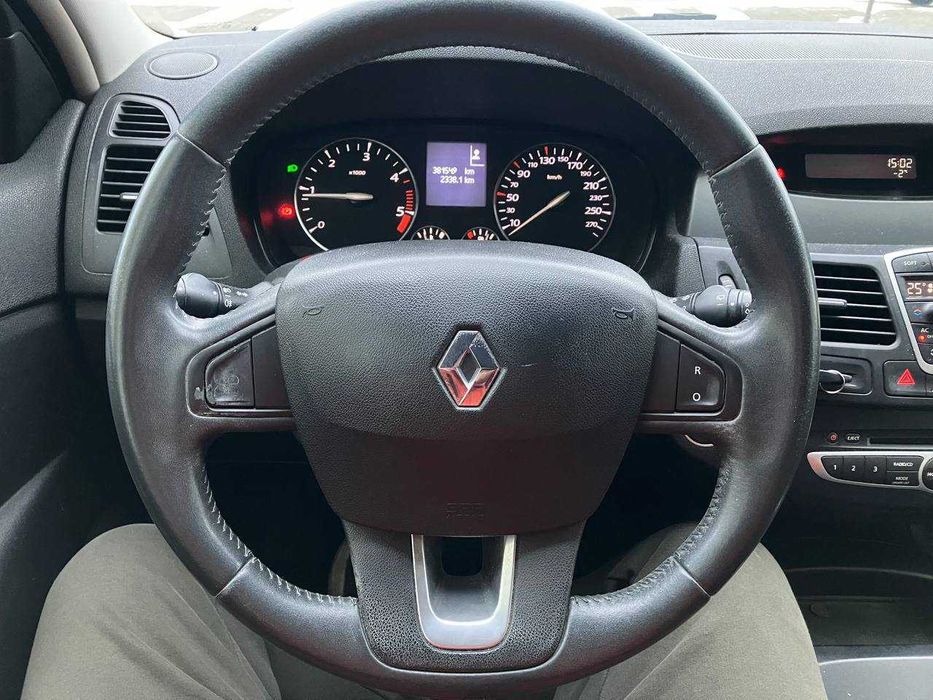 Renault Laguna 3. 2007 рік. Дизель 1.5