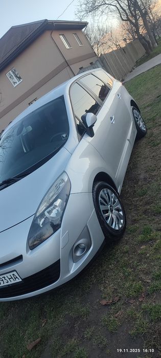 Renault grand scenic 3 2011 рік