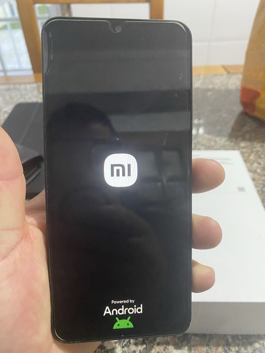 Telemovel xiomi 14 c