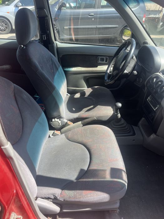Nassan micra 1.5 D Ano 1998