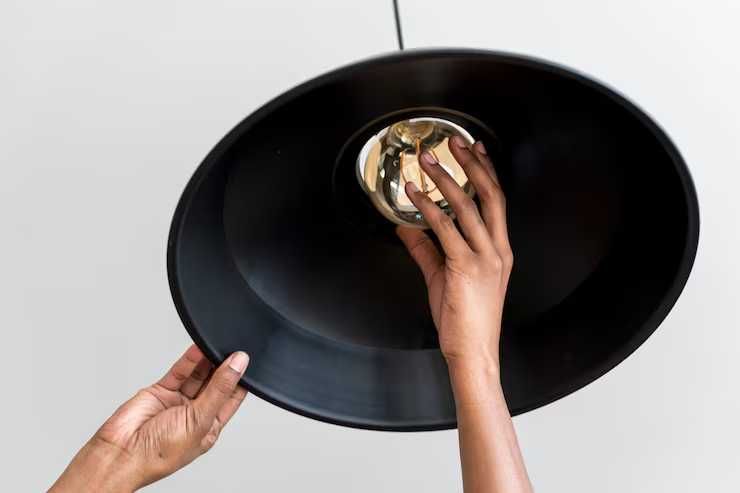 Serviços Casa Jardim Terrenos | Aplicação • Troca • Limpeza • Montagem