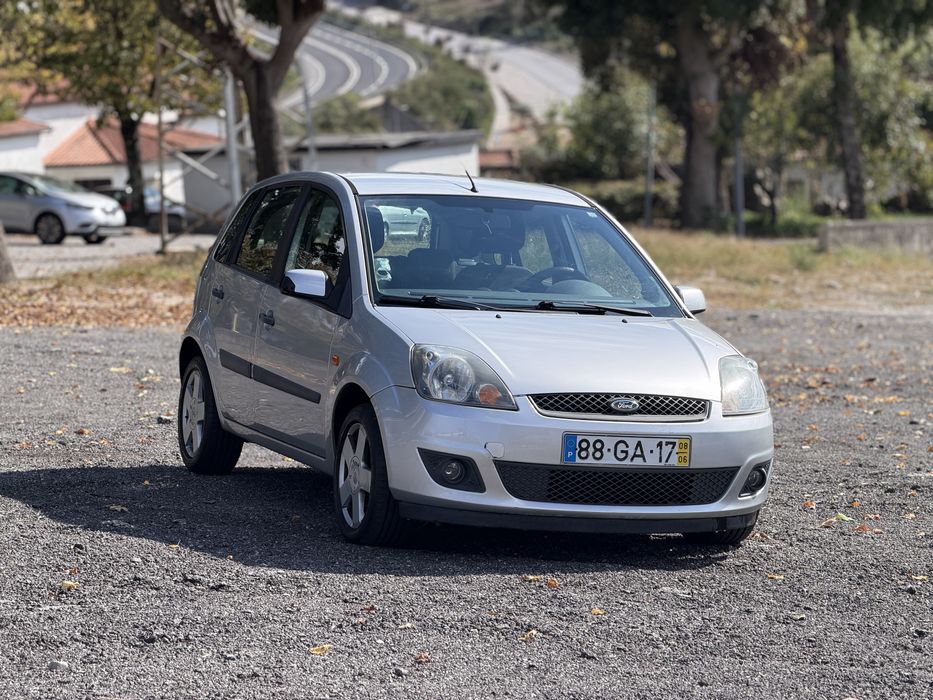 Ford Fiesta 2008 — photo 2