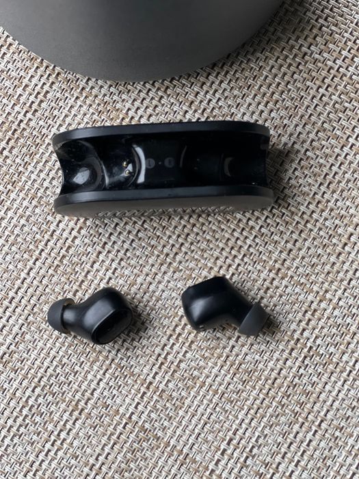 Fones Bluetooth – Funcionam perfeitamente – 10€