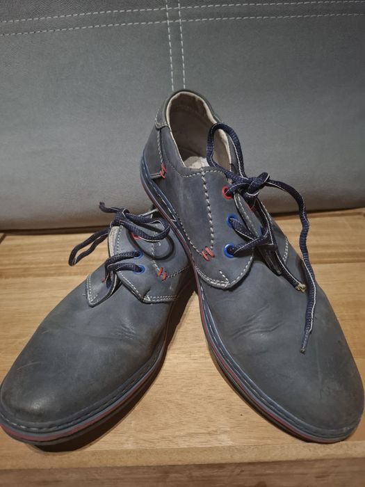 Pantofle skórzane chłopięce