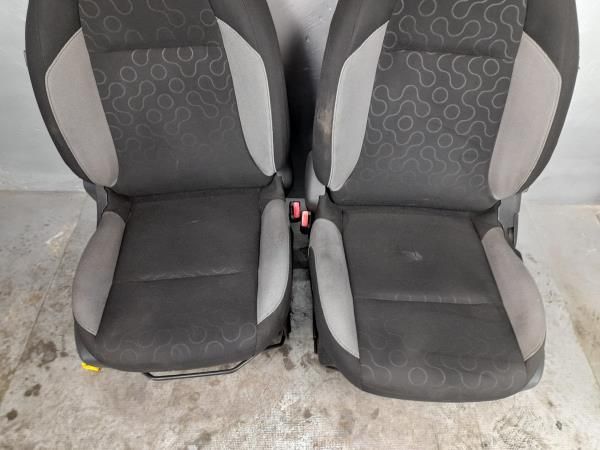 Conjunto de bancos CITROËN C3 Picasso (SH_)