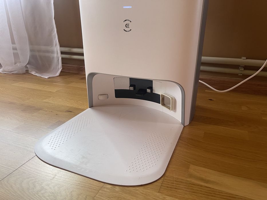 Ecovacs Deebot T10 Plus Робот-пилосос з вологим прибиранням | Lidar