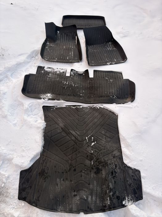Коврики комплект гума Tesla model 3
