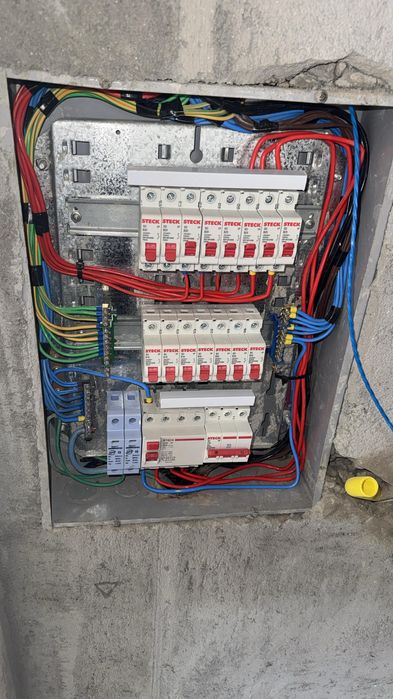Serviços Eletricista de Bricolage