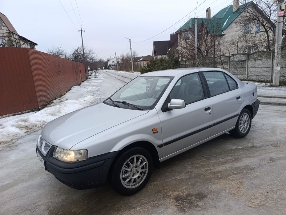 Саманд Иран LX 1.8