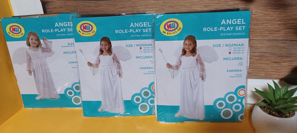 Strój Aniołek że skrzydłami 130/140 cm nowy
