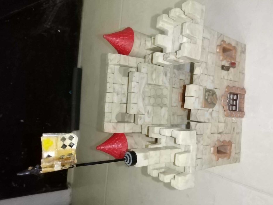castelo antigo em lego anos 80