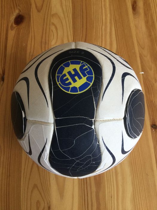 Bola de Andebol - Adidas